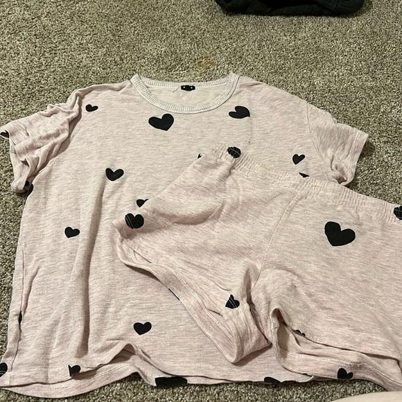 Monrow Matching Pink Heart Set - Picture 3 of 5